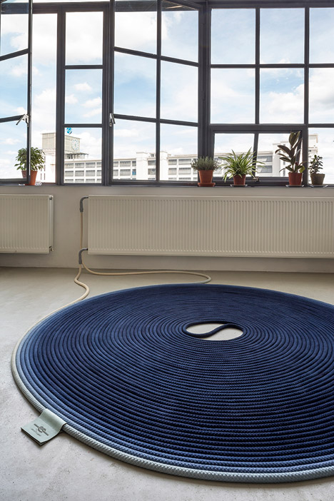 Fervent Carpet by Studio Siem & Pabon