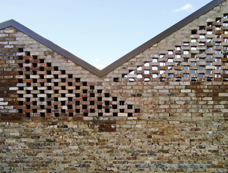 Five Courts House by Matthew Gribben Architecture