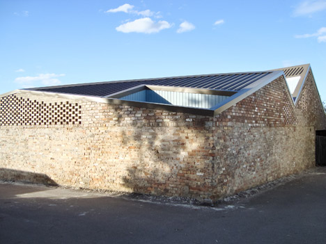 Five Courts House by Matthew Gribben Architecture