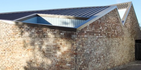 Five Courts House by Matthew Gribben Architecture