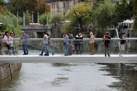Footbridge Ribja Brv in Ljubljana by Arhitektura d.o.o.