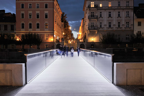 Footbridge Ribja Brv in Ljubljana by Arhitektura d.o.o.