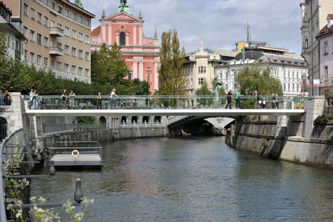 Footbridge Ribja Brv in Ljubljana by Arhitektura d.o.o.