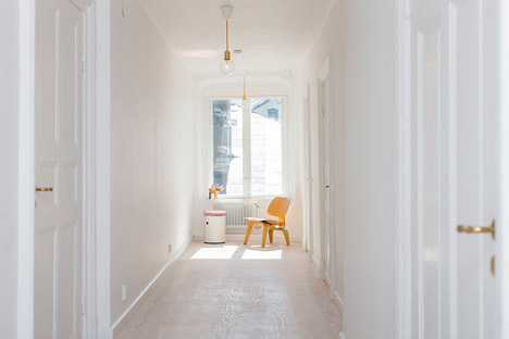 Gamla Stan apartment by StudioMama
