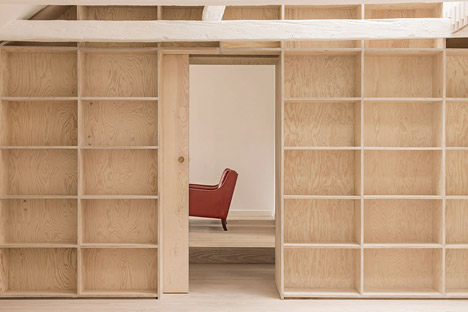 Gamla Stan apartment by StudioMama
