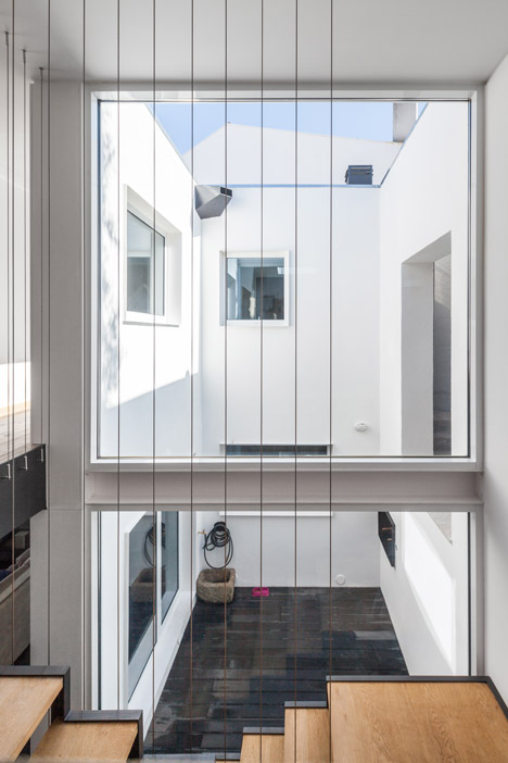 House JA by Filipe Pina + Ines Costa