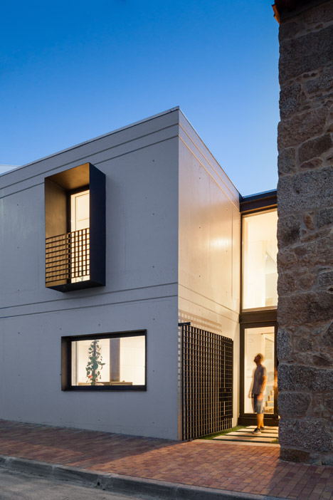 House JA by Filipe Pina + Ines Costa