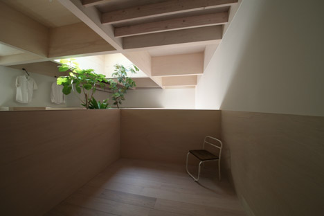 House in Hanekita by Katsutoshi Sasaki