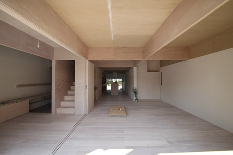 House in Hanekita by Katsutoshi Sasaki