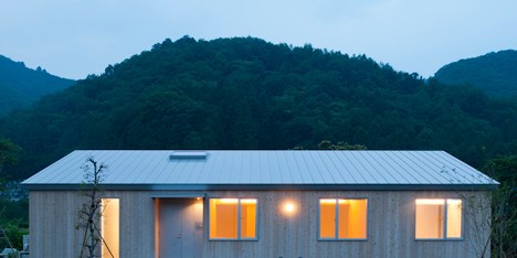House in Nagatoro by Case-Real