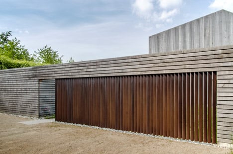 House in Oxfordshire by Peter Feeny Architects