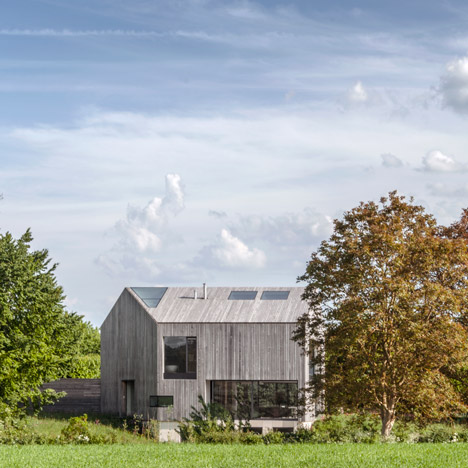 House in Oxfordshire by Peter Feeny Architects
