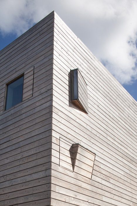 House 2.0 by 70F Architecture