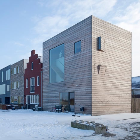 70F Architecture completes a pair of matching homes for a brother and sister
