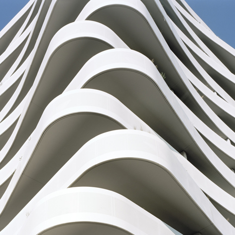 Housing by ECDM Architectes