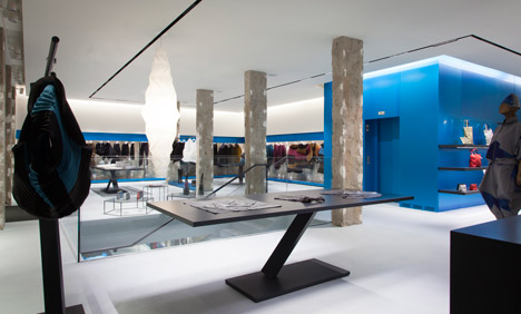 Issey Miyake store by Tokujin Yoshioka