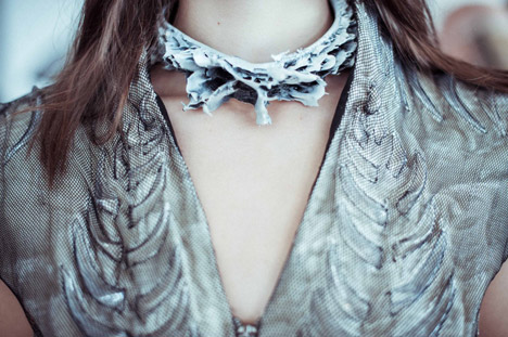 Jolan van der Wiel magnetic shoes for Iris van Herpen