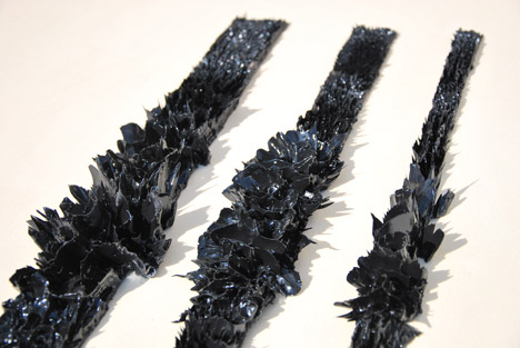 Jolan van der Wiel magnetic shoes for Iris van Herpen