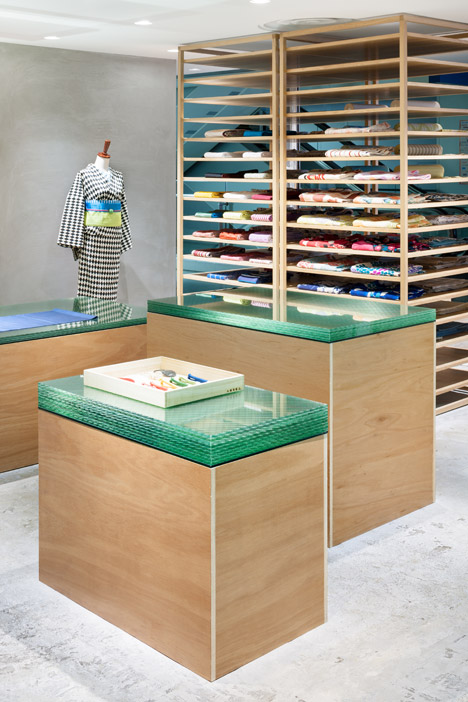 Kimono store in Kobe by Yusuke Seki
