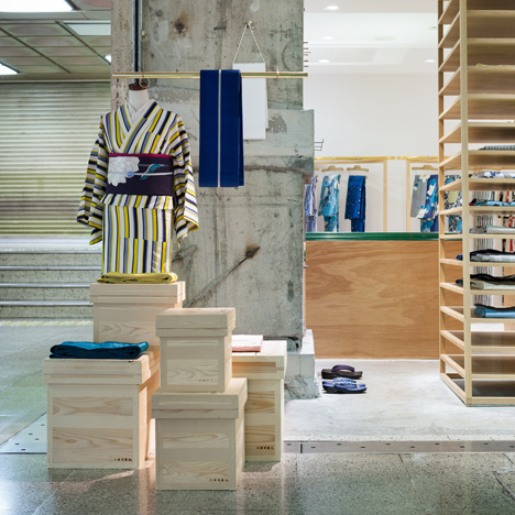 Kimono store in Kobe by Yusuke Seki