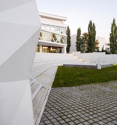 Kuopio City Theatre by ALA