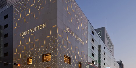Louis Vuitton Tokyo by Aoki Jun