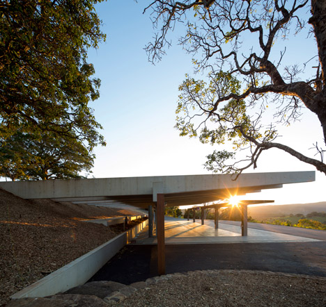 Lune-de-Sang-Sheds-by-CHROFI_2_dezeen_468_17