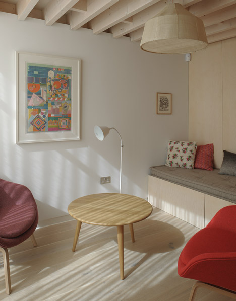 Maggie's Centre Lanarkshire by Reiach and Hall