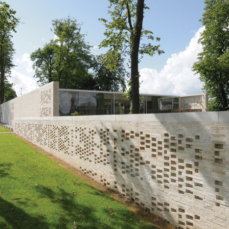 Maggie's Centre Lanarkshire by Reiach and Hall