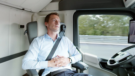 Mercedes Benz Future Truck 2025