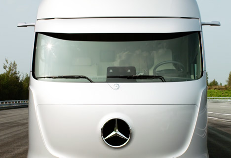 Mercedes Benz Future Truck 2025