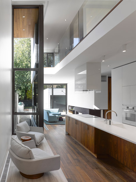 Moore Park Residence by Drew Mandel Architects