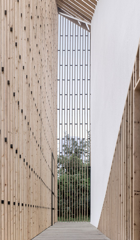 Nanjing Wanjing Garden Chapel by AZL Architects