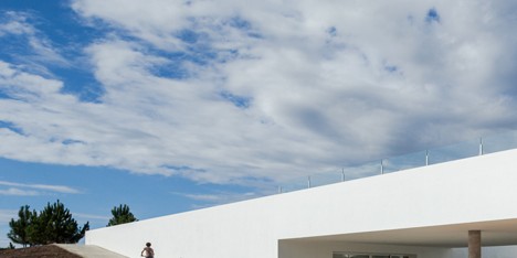Rural Tourism in Odemira by [i]da arquitectos