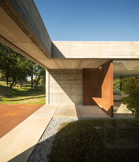 Casa de Sambade by Spaceworkers