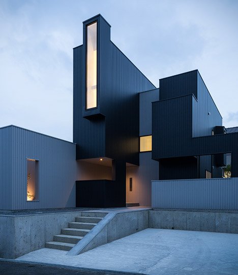 Scape House by FORM/Kouichi Kimura Architects