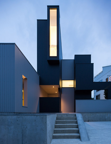 Scape House by FORM/Kouichi Kimura Architects