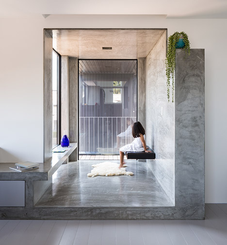 Scape House by FORM/Kouichi Kimura Architects