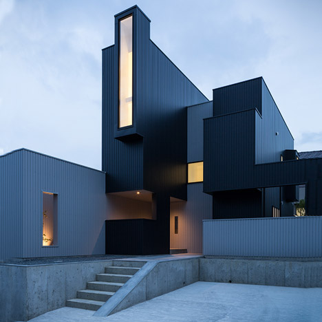 Scape House by FORM/Kouichi Kimura Architects