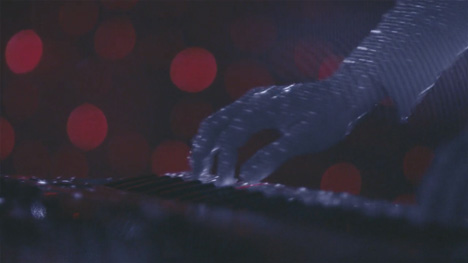 See music video by Tycho