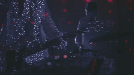See music video by Tycho