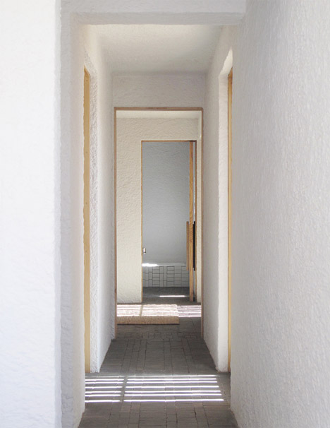 Swartberg house by Openstudio Architects