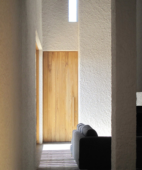 Swartberg house by Openstudio Architects