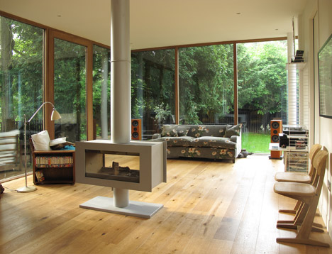 Sydenham house by Ian McChesney