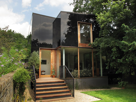 Sydenham house by Ian McChesney