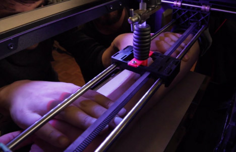 Tatoue 3D printing tattoo machine by Appropriate Audiences