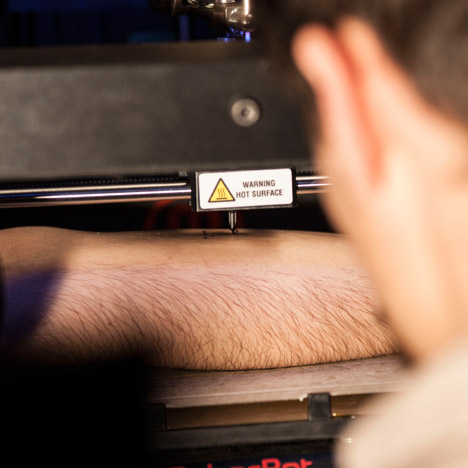 Tatoue 3D printing tattoo machine by Appropriate Audiences