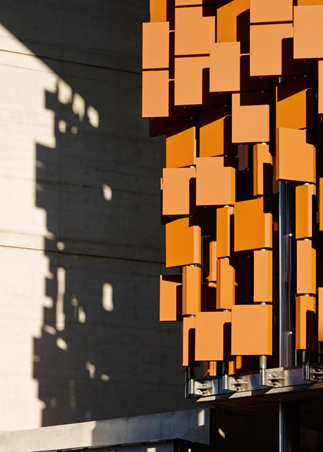 The University of Queensland's Advanced Engineering Building by Richard Kirk and Hassell