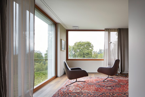 Villa MM by Feliz Architects