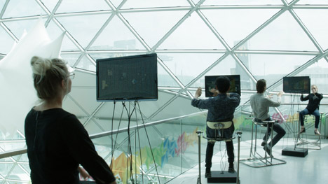 Dynamic Chair by Govert Flint